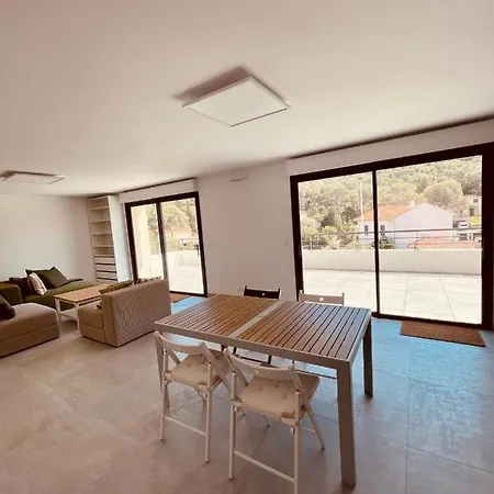 Magnifique Duplex Contemporain Climatise Jacuzzi Ref Duplex Vill'attilio