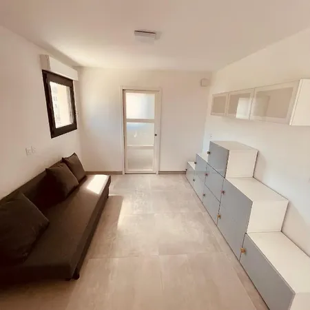 Magnifique Duplex Contemporain Climatise Jacuzzi Ref Duplex Vill'attilio *
