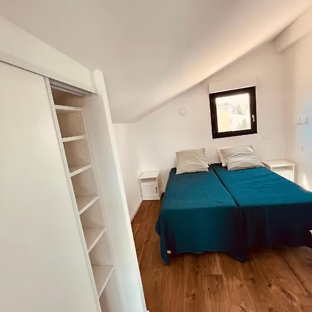 Magnifique Duplex Contemporain Climatise Jacuzzi Ref Duplex Vill'attilio